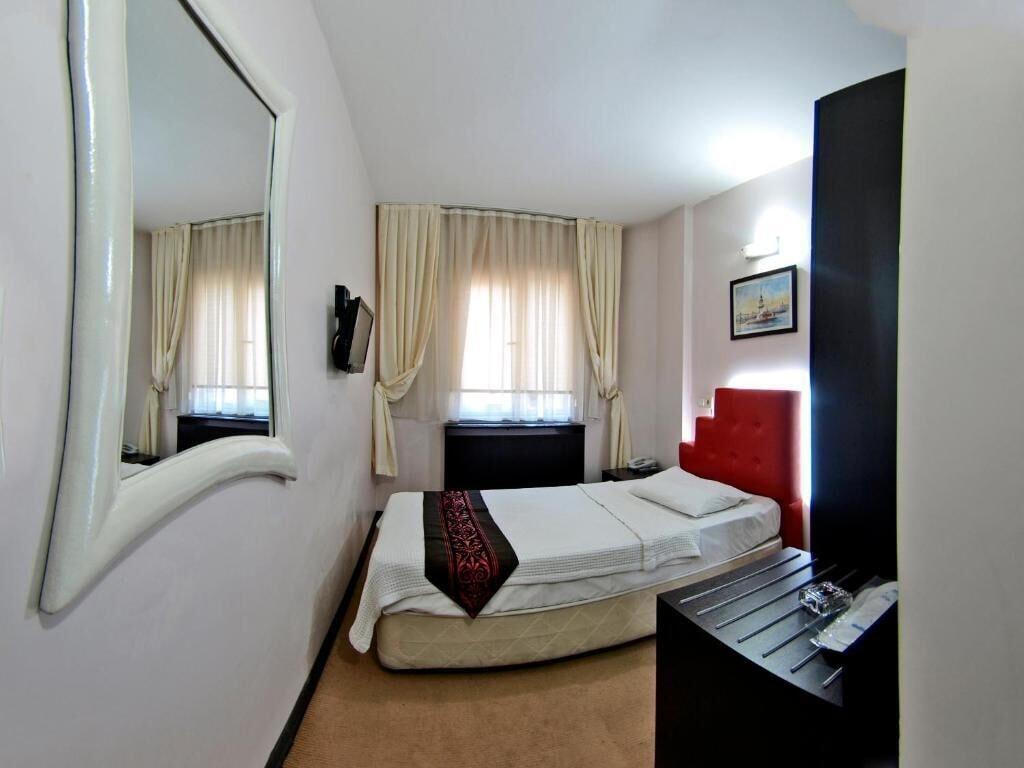 Hotel Timya Istambul Extérieur photo