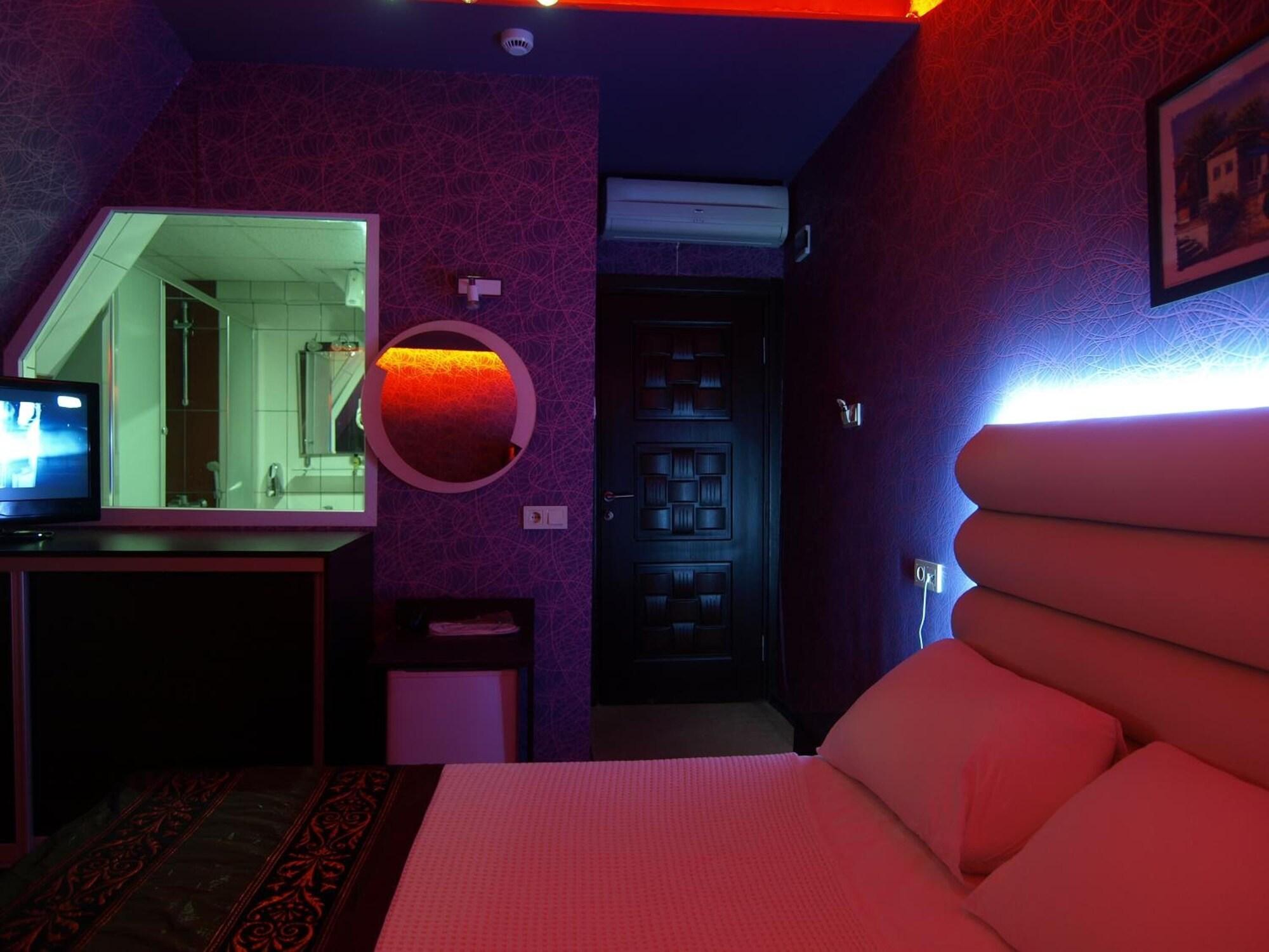 Hotel Timya Istambul Extérieur photo