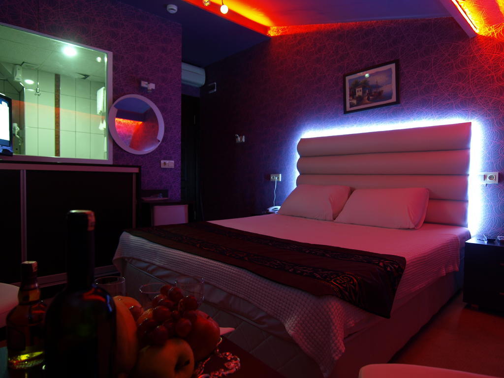Hotel Timya Istambul Extérieur photo